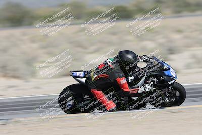 media/Jan-15-2026-Racers Edge (Thu) [[dfebeb70ab]]/2-A Group/Session 3 (Turn 15 Inside Pans)/